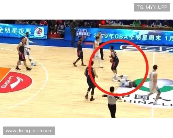 赵睿居然在新疆买了个豪宅，完全看不出球场上的拼命样儿啊！